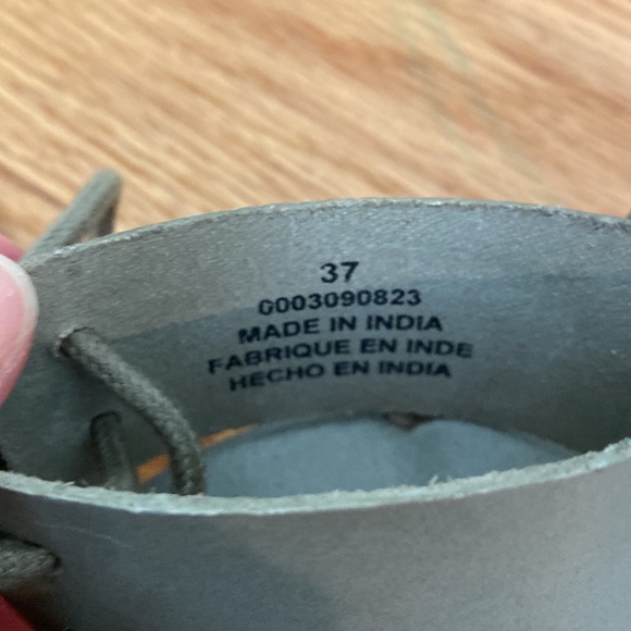 Free People Vacation Day Wrap Sandals Light Grey Leather Size 37 EU 7 US - Picture 6 of 13